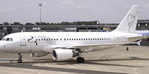 Airbus ACJ319 view for Naples charter