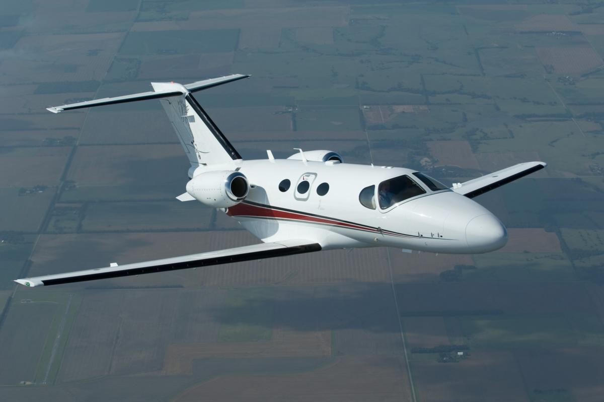 Cessna Citation Mustang CE-510 view for Naples charter