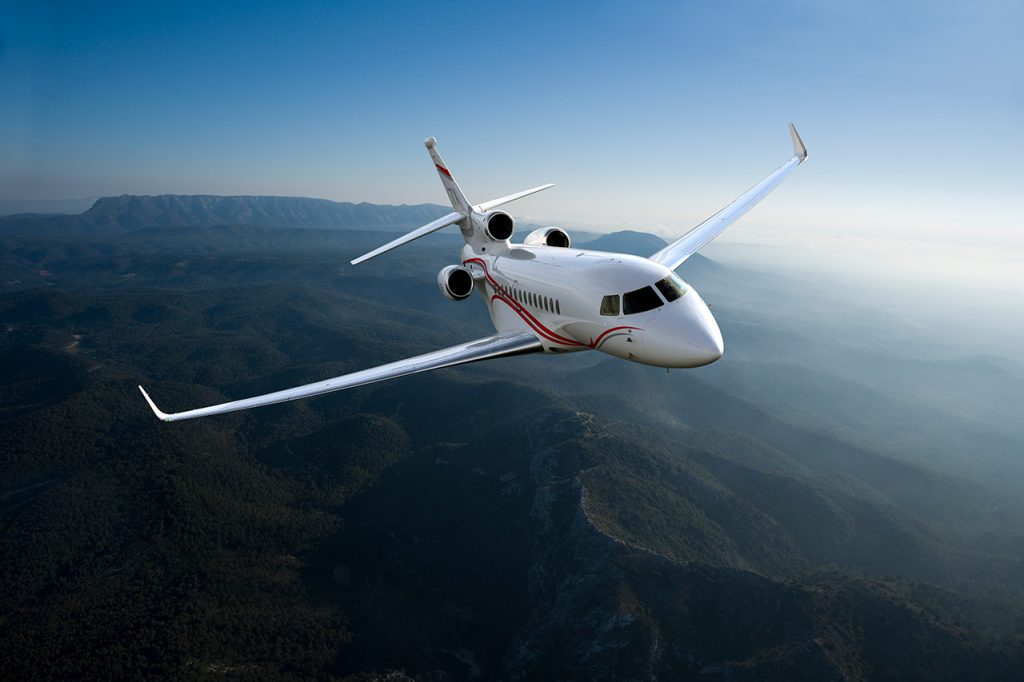 Falcon 7X long range jet for Naples charter