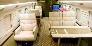 Challenger 600 view for Naples charter