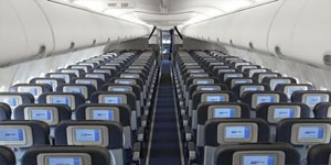 Boeing 737-200 view for Naples charter