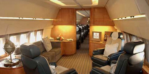 Boeing 757 VIP view for Naples charter