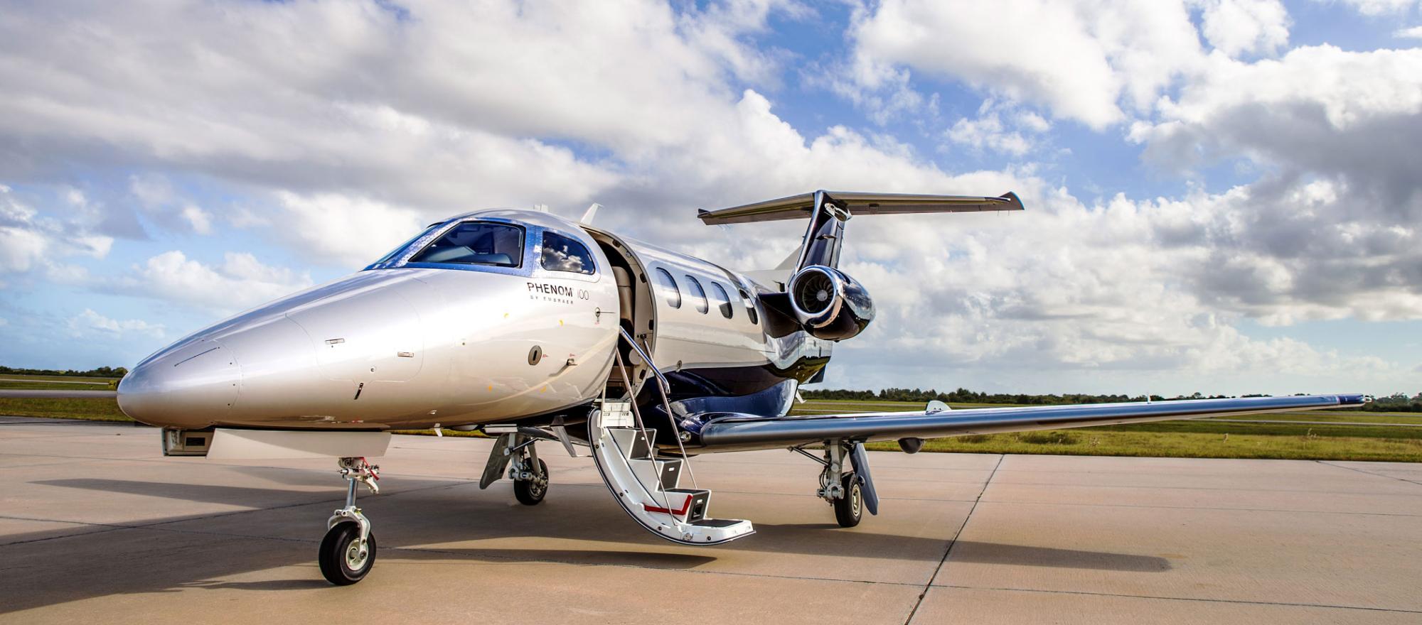 Embraer Phenom 100 entry-level jet for Naples charter