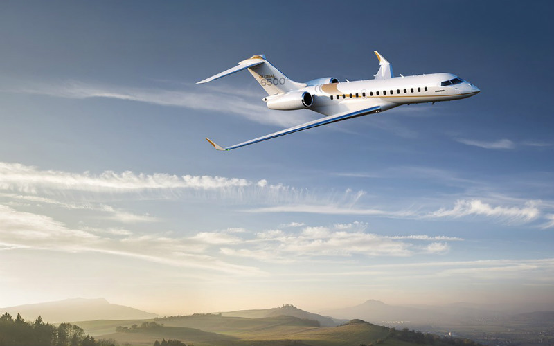Bombardier Global 6500 long range jet for Naples charter
