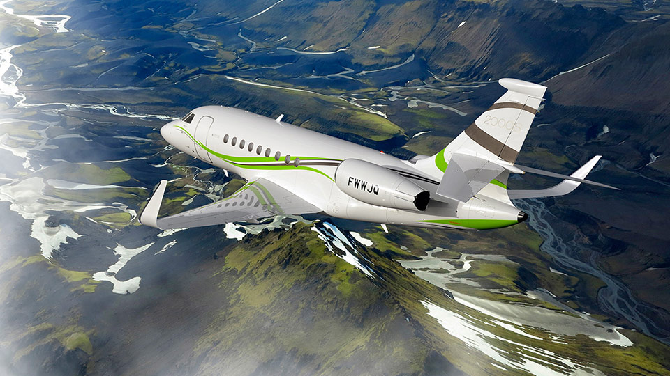 Dassault Falcon 2000S heavy jet for Naples charter