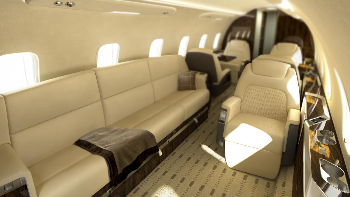 Bombardier Challenger 350 view for Naples charter